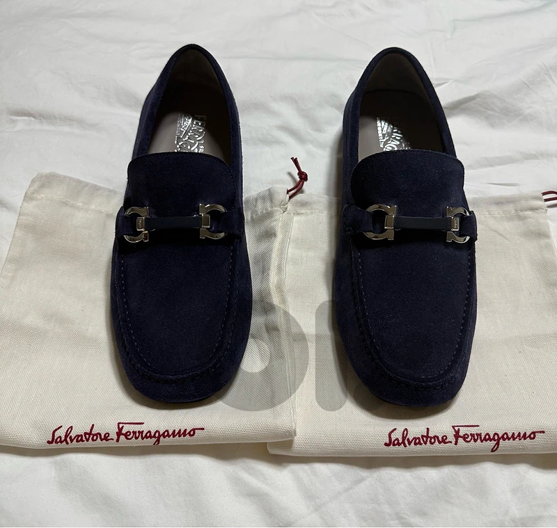 Suede Salvatore Ferragamo shoes in Navy Blue - 43.5/44
