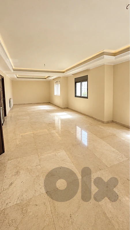 شقة لقطة للبيع في الاشرفية hot deal in achrafieh