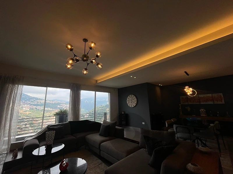 Apartment for sale in Hazmieh 600,000$ شقة للبيع في الحازمية
