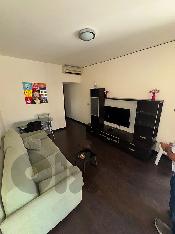 FURNISHED IN HAMRA / WALKING DISTANCE FROM AUB (120SQ) , (HAMR-178)