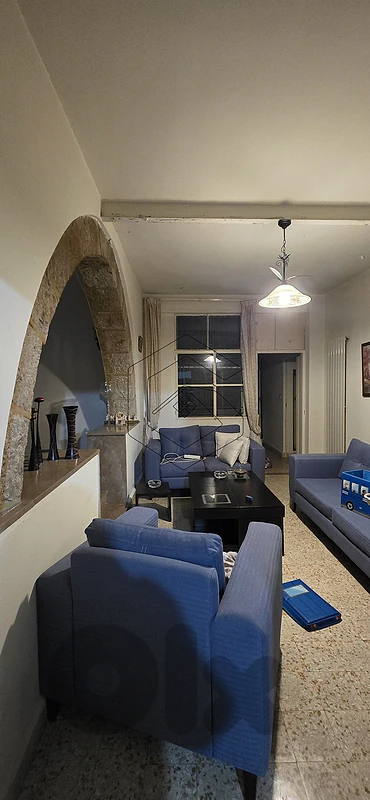 GMC563MAN Old House for rent in Beit Chabab