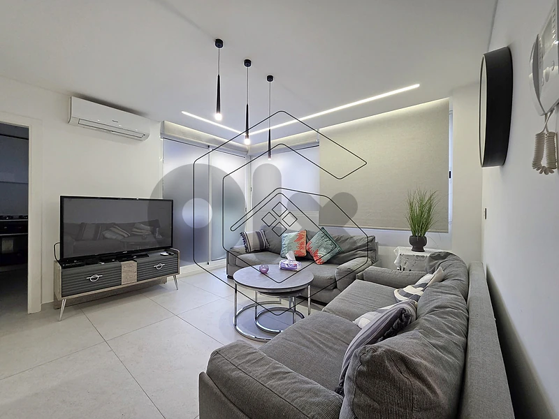 GMC528LG Apartment for Rent in Achrafieh - شقة للإيجار في الأشرفية