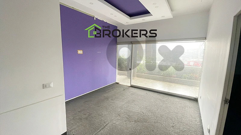 Office for Sale in Sin El Fil  مكتب للبيع في سن الفيل