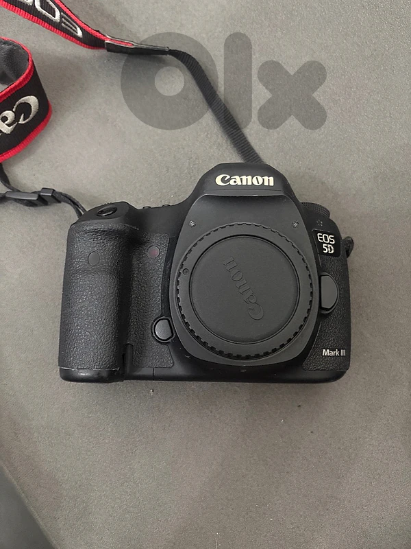 Canon 5d iii / shutter 100,000
