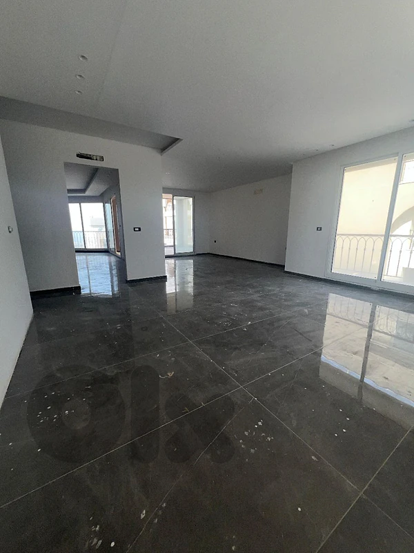 Apartment for sale in Majedlyoun • شقة فخمة للبيع في مجدليون