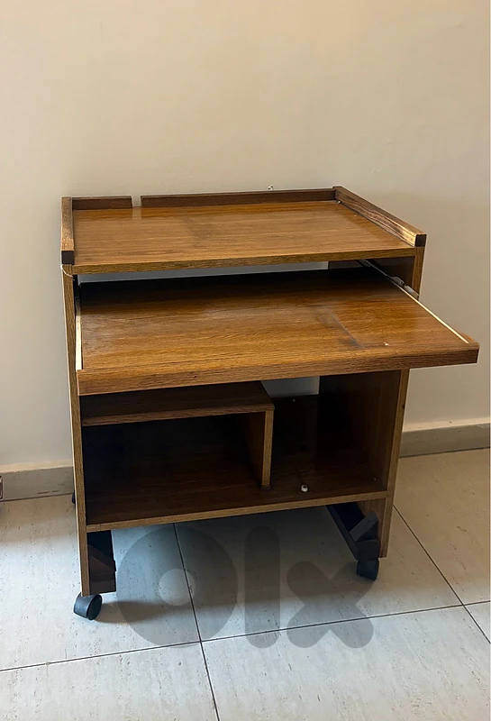 computer desk