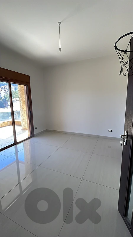 Apartment For Sale in Atchane - شقة للبيع في العطشانة