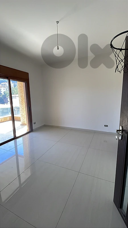 Apartment For Sale in Atchane - شقة للبيع في العطشانه