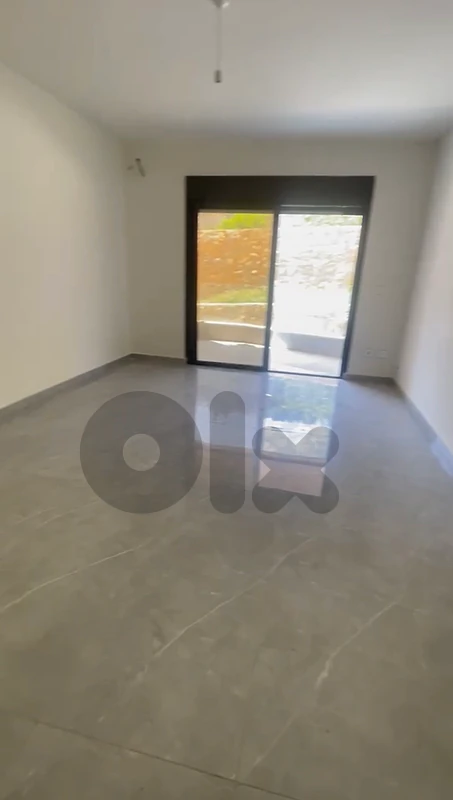 Apartment For Sale in Bhersaf - شقة للبيع في بحرصاف