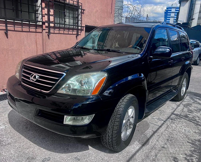 Lexus GX 470 V8  2004