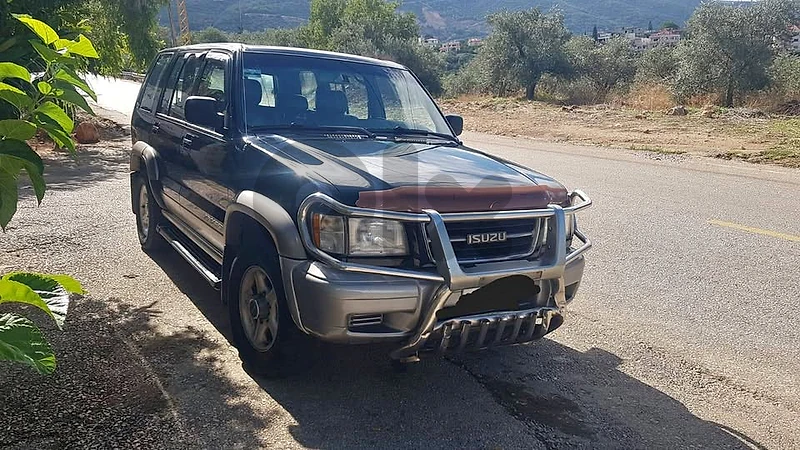 Isuzu trooper 1999