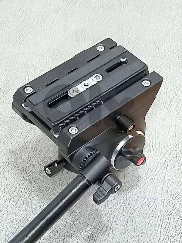 PD-776 video tripod head