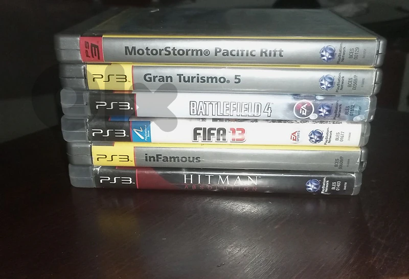 PS3 cds . to know more contact me.