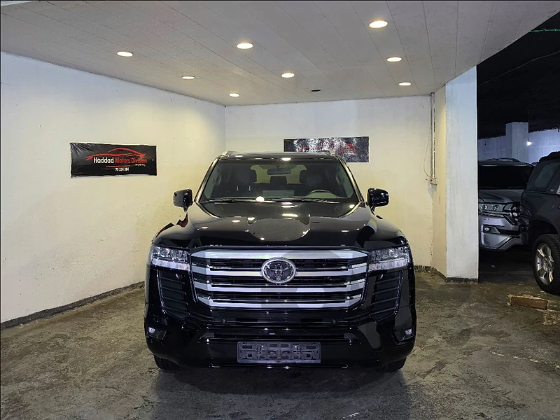 2025 Toyota Land Cruiser GX-R V6 Black/Black Company Source & Warranty