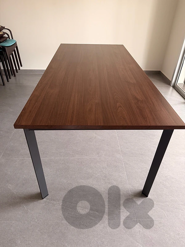 dinning table
