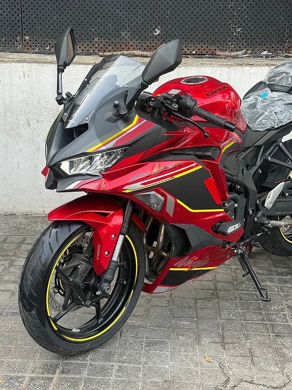 kawasaki zx25r 4 cylinder 2024 0km
