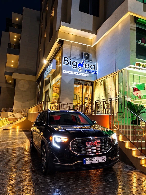 Gmc terrain 2020 Available (black-Silver)