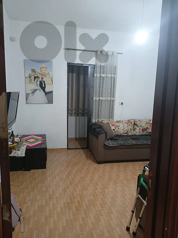 Apartment for sale in bourj hammoud شقة للبيع في برج حمود