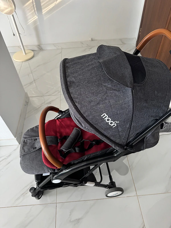 Baby Stroller – Compact & Foldable – Good Condition