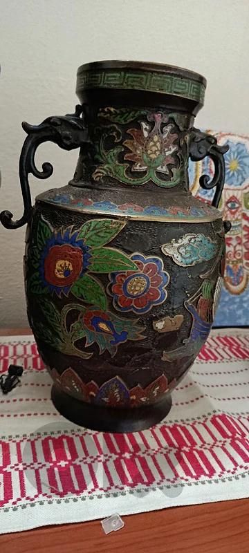 كلوازونيه cloisonné