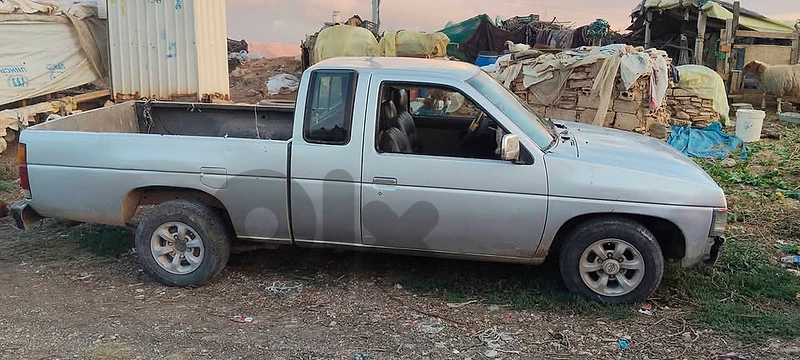 Nissan 1997