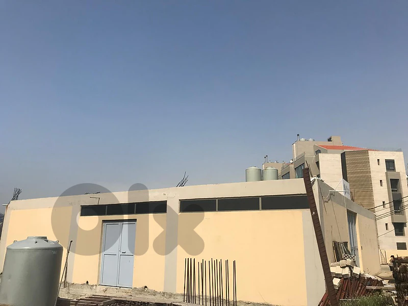 مبنى لللأجار على أرض للوقف و تنازل للمستأجر الحالي