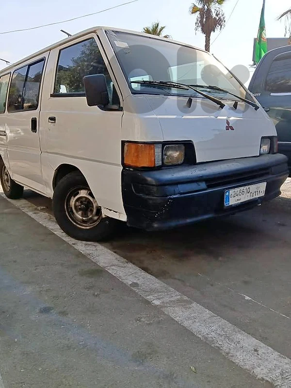 Mitsubishi L300 1991
