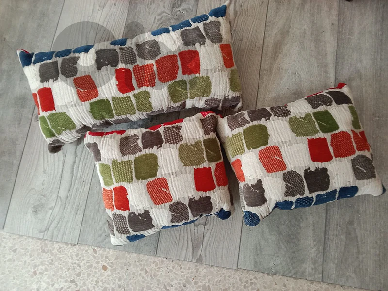 3 Pillows Set all for 60$