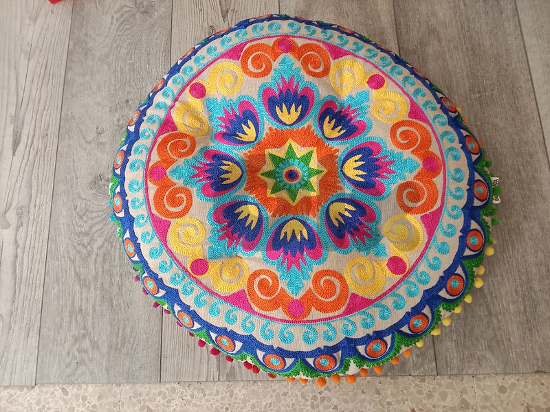Round Pillow for 50$