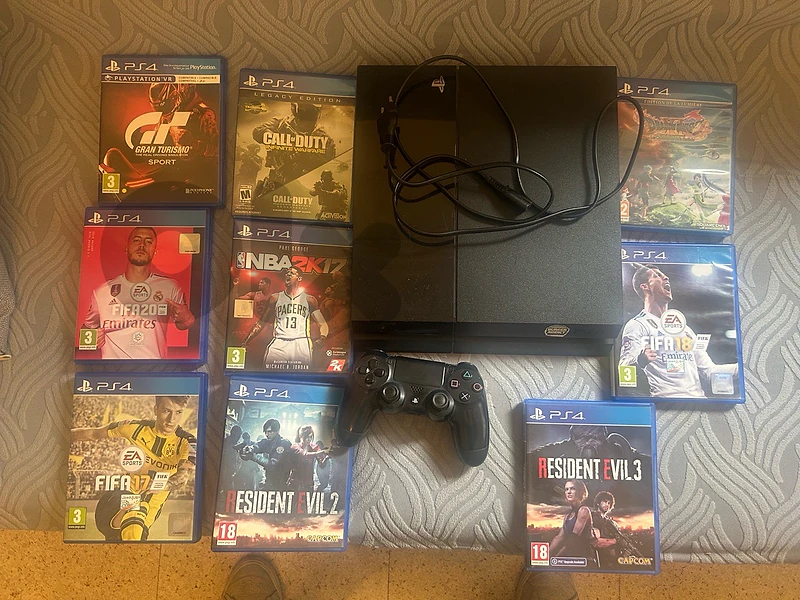 ps4 sealed 500 gega like new with 9 games