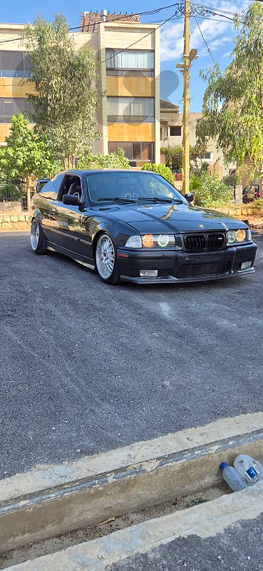 BMW 3-Series 1992 2