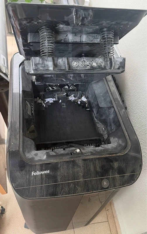paper shredder