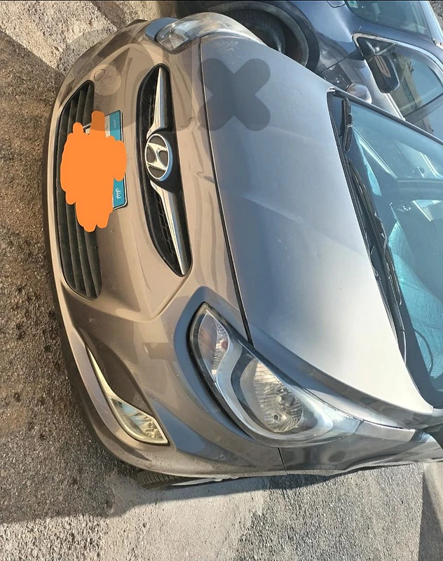 Hyundai Accent 2012 hatchback