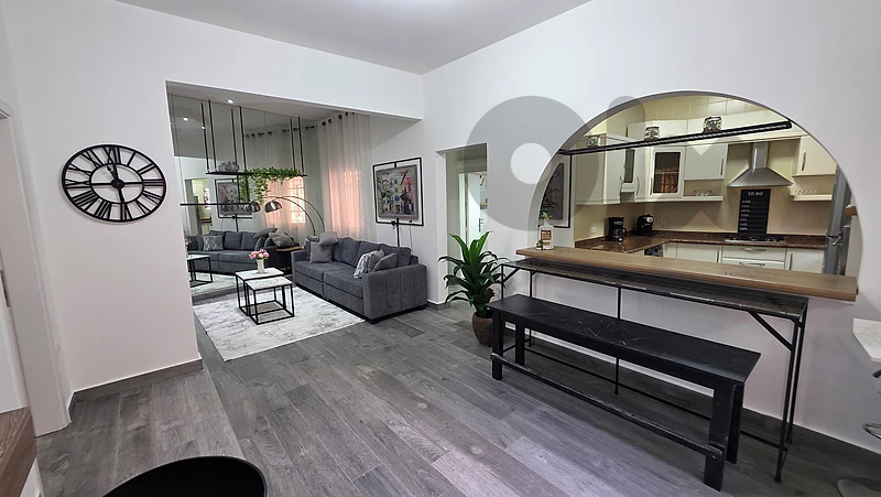 APARTMENT FOR RENT | FURN EL HAYEK, ACHRAFIEHشقة للإيجار | فرن الحايك،