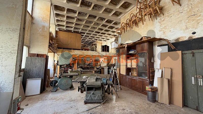 Carpentry Factory For Sale In Fanar - CPJW58