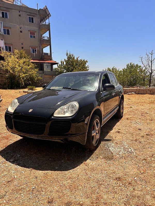 Porsche Cayenne 2006 Turbo