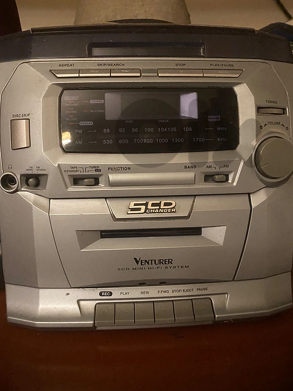 stereo without speakers still brand new bas bedo trans