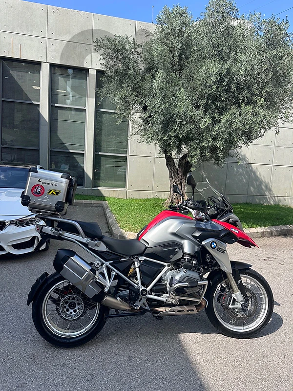 BMW R 1200 GS -2016 - Red & Grey