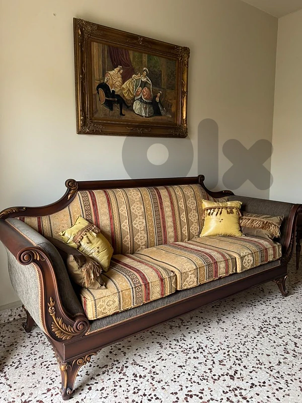 ELEGANT CLASSIC SALON
FOR SALE