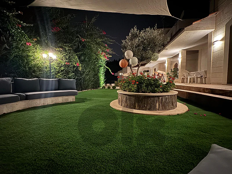 2 villas for sale in baabdat