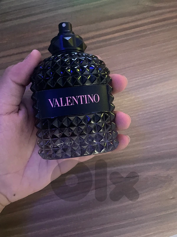 Valentino Born in roma Intense Valentino Born in roma Intense