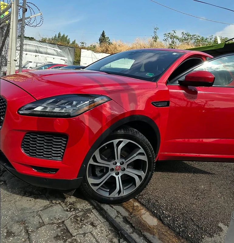 JAGUAR E pace First Edition P 250 2019 2.0L Turbo 246 hp.Full options