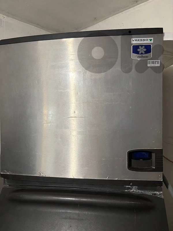 ice maker
