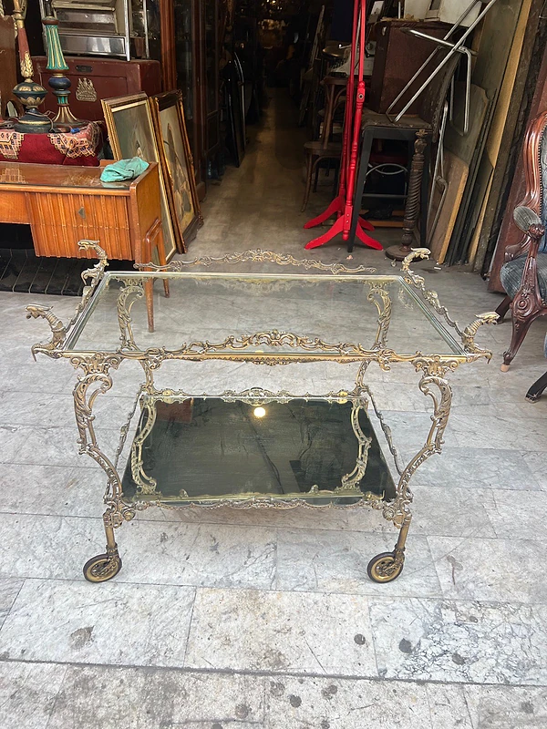 Frensh bronze with glass trolley bar verry good condition 450$  91