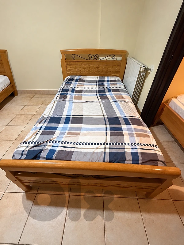 2 beds