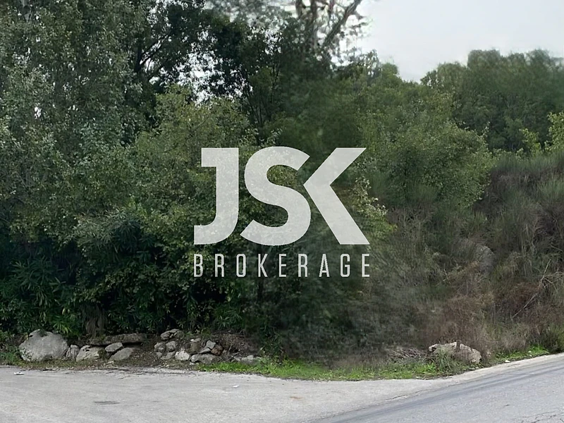 L22952  Land in A Prime Location For Sale in Bikfaya