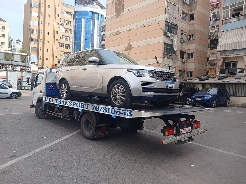 بلاطة لنقل السيارات