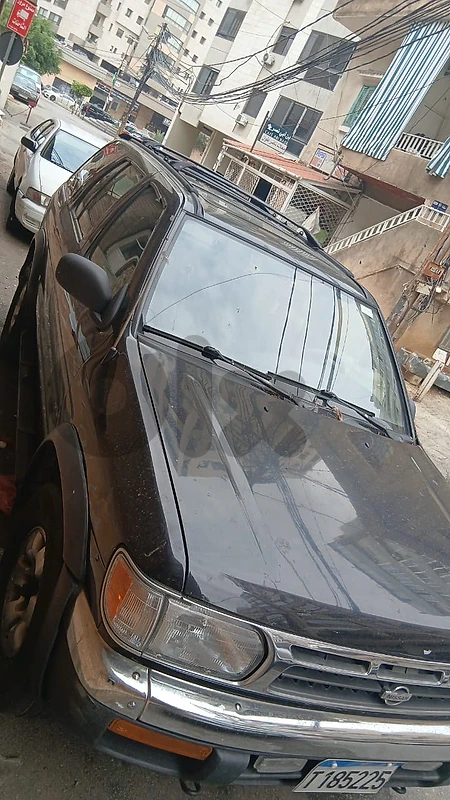 Nissan Pathfinder 1998