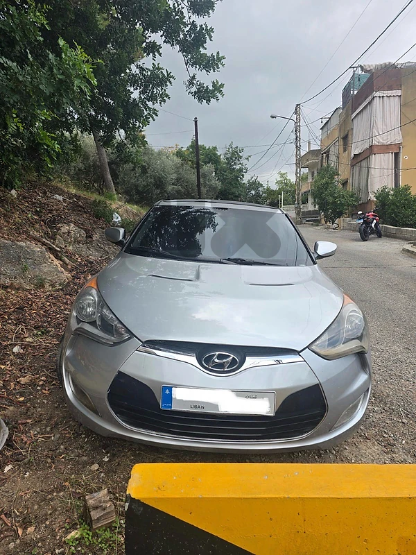 Hyundai Veloster 2012