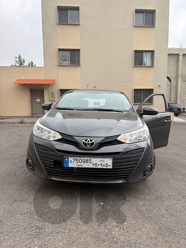 Toyota Yaris 2018 yaris E